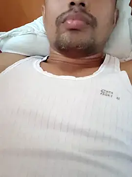 Snapshot of Mumbai_handsom92 chatting on 02-15-26, 08:13 Mumbai handsom92 online show from 02-15-26, 08:13