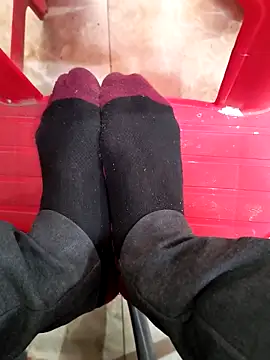 Snapshot of Castrol1289 chatting on 02-19-26, 06:42 Castrol1289 online show from 02-19-26, 06:42