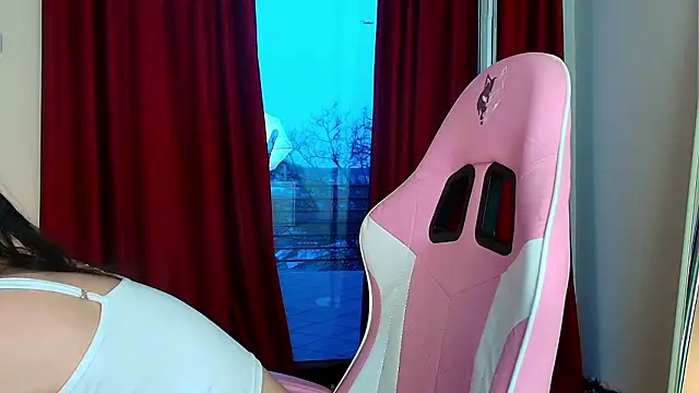 Snapshot of LunaAllure chatting on 02-05-26, 03:38 LunaAllure online show from 02-05-26, 03:38