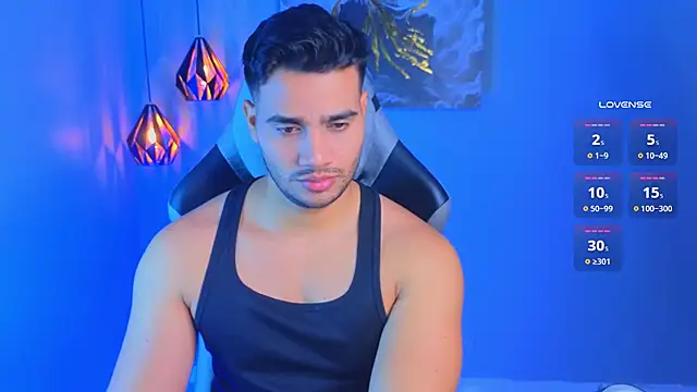 AndresRodriguez1 online show from 02-02-26, 12:59