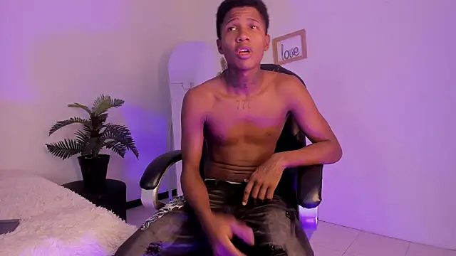 Snapshot of im_oleiderr chatting on 03-02-26, 04:14 im oleiderr online show from 03-02-26, 04:14