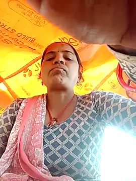 Snapshot of Manu_mehta chatting on 02-20-26, 08:49 Manu mehta online show from 02-20-26, 08:49