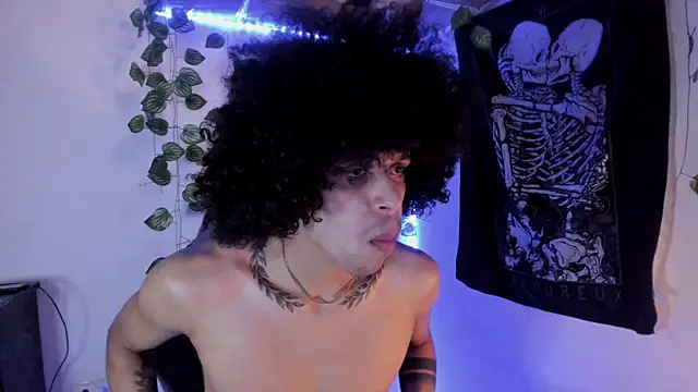 Aaron Hopper online show from 02-16-26, 01:18