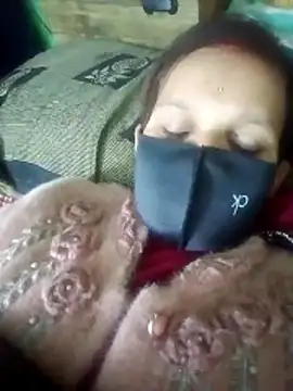 Snapshot of Meena_sakshi chatting on 02-01-26, 02:37 Meena sakshi online show from 02-01-26, 02:37