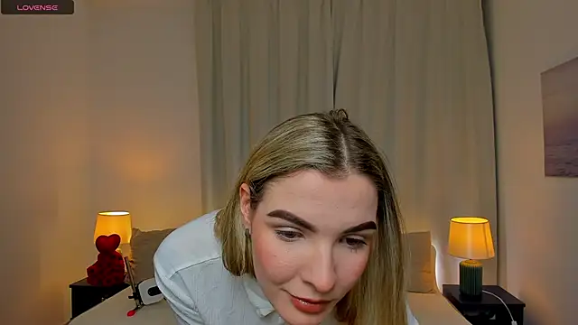 SinLuna  online show from 02-20-26, 04:40