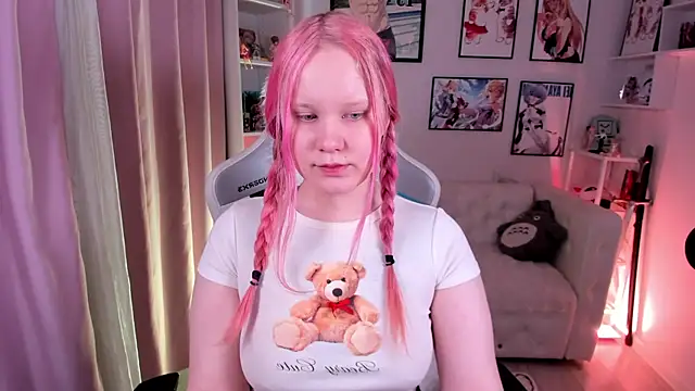 Snapshot of AnnieVibe chatting on 03-03-26, 05:41 AnnieVibe online show from 03-03-26, 05:41