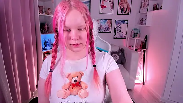 AnnieVibe online show from 03-05-26, 05:31