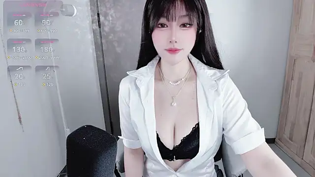 Snapshot of 77-rororo chatting on 02-28-26, 04:46 77-rororo online show from 02-28-26, 04:46