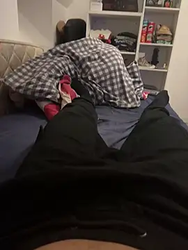 Snapshot of Enzo_2763 chatting on 02-01-26, 03:10 Enzo 2763 online show from 02-01-26, 03:10