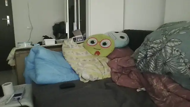 Snapshot of vitalik66679 chatting on 02-12-26, 06:19 vitalik66679 online show from 02-12-26, 06:19