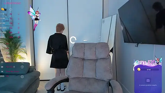 Snapshot of AutumnWhisper chatting on 02-10-26, 09:08 AutumnWhisper online show from 02-10-26, 09:08