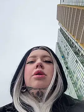 Snapshot of Chiibi chatting on 03-02-26, 11:17 Chiibi online show from 03-02-26, 11:17