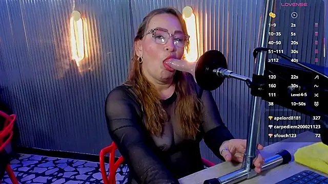 Snapshot of nazly_bigass chatting on 02-09-26, 07:40 nazly bigass online show from 02-09-26, 07:40