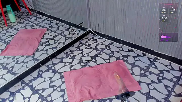 Snapshot of nazly_bigass chatting on 02-17-26, 07:42 nazly bigass online show from 02-17-26, 07:42