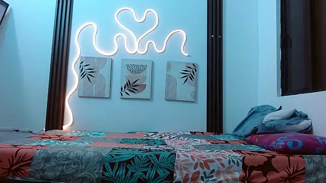 Miss Merrie online show from 02-26-26, 09:19