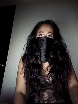 Snapshot of Milove86 chatting on 02-07-26, 05:11 Milove86 online show from 02-07-26, 05:11