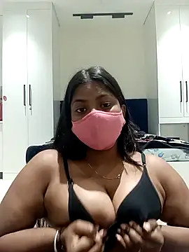 Snapshot of Sunitak450 chatting on 02-11-26, 02:11 Sunitak450 online show from 02-11-26, 02:11