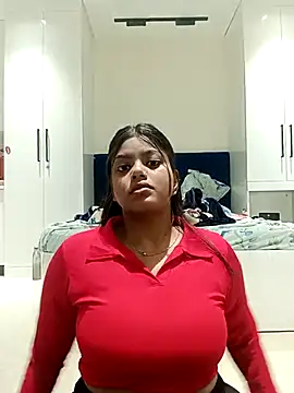 Snapshot of Sunitak450 chatting on 02-14-26, 03:42 Sunitak450 online show from 02-14-26, 03:42