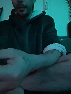 Snapshot of Piratee666 chatting on 03-01-26, 11:18 Piratee666 online show from 03-01-26, 11:18