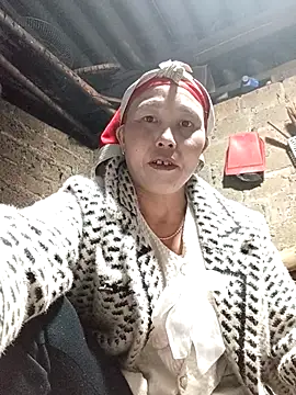 lena-cute online show from 02-16-26, 12:45