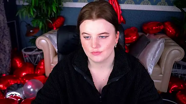 Snapshot of KristiFoxy chatting on 02-12-26, 01:28 KristiFoxy online show from 02-12-26, 01:28