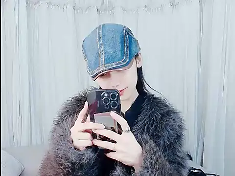 HUIZI8 online show from 02-04-26, 12:44