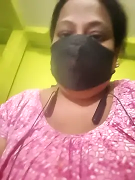 Snapshot of 06Rozi chatting on 02-21-26, 05:47 06Rozi online show from 02-21-26, 05:47