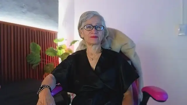 miss monserrate01 online show from 02-09-26, 12:53