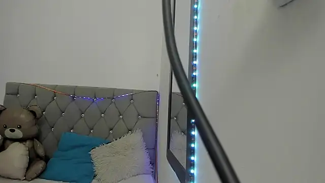 Snapshot of _1DERECK chatting on 02-17-26, 08:44 1DERECK online show from 02-17-26, 08:44