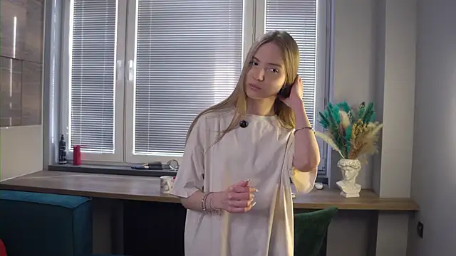 FranciscaGaring online show from 02-07-26, 10:08