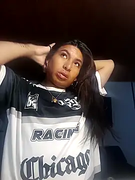 Snapshot of MeelFox chatting on 02-17-26, 12:12 MeelFox online show from 02-17-26, 12:12