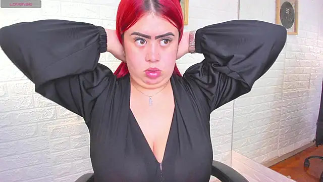 Snapshot of sofierouseS chatting on 02-08-26, 01:03 sofierouseS online show from 02-08-26, 01:03