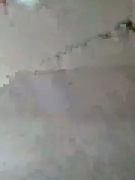 Snapshot of loveofpetitegirls34 chatting on 02-13-26, 04:25 loveofpetitegirls34 online show from 02-13-26, 04:25