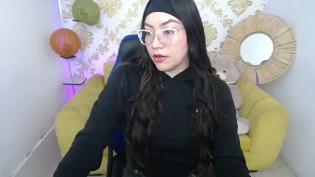 Snapshot of ALISS_M_ chatting on 02-16-26, 08:05 ALISS M online show from 02-16-26, 08:05