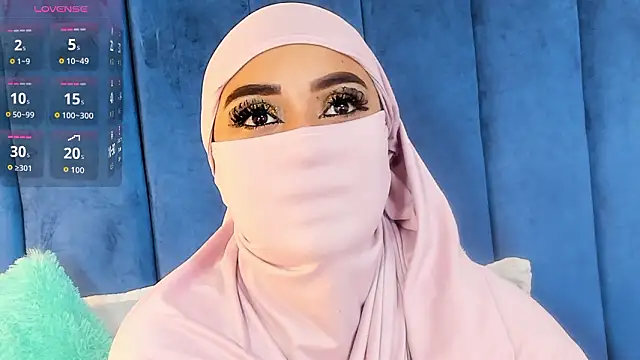 fatimarab   online show from 03-10-26, 04:06