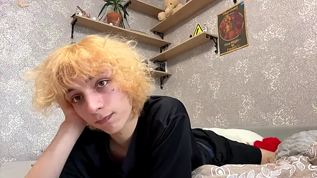 Snapshot of Fred_bucks chatting on 02-23-26, 09:06 Fred bucks online show from 02-23-26, 09:06