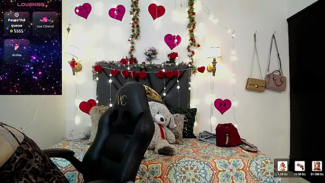 Snapshot of Sharma_Amayra chatting on 02-23-26, 08:39 Sharma Amayra online show from 02-23-26, 08:39