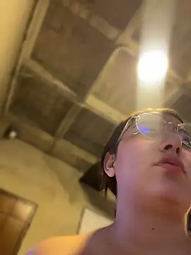 Arya    online show from 04-16-26, 09:50