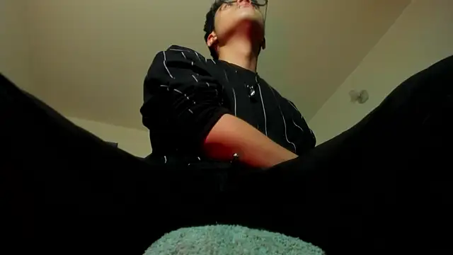 Snapshot of Adonibaskerville4 chatting on 02-18-26, 02:13 Adonibaskerville4 online show from 02-18-26, 02:13