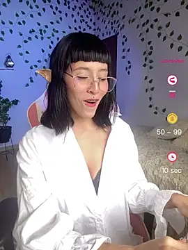 Snapshot of Capricornmystic1 chatting on 06-06-26, 09:08 Capricornmystic1 online show from 06-06-26, 09:08