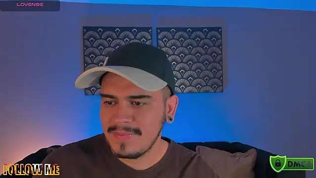 Snapshot of Chriss_Hunt chatting on 02-13-26, 11:50 Chriss Hunt online show from 02-13-26, 11:50