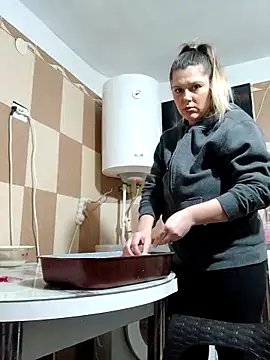 Valentino19999 online show from 02-07-26, 04:11