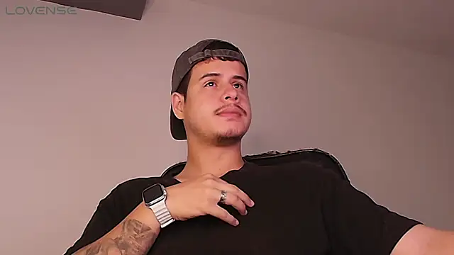 Snapshot of BjornSteel chatting on 02-10-26, 12:15 BjornSteel online show from 02-10-26, 12:15