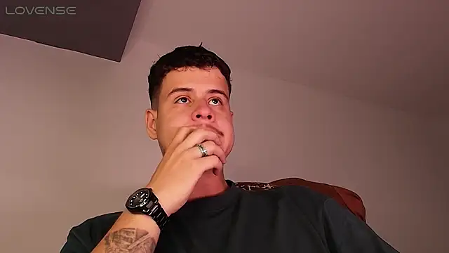 Snapshot of BjornSteel chatting on 02-19-26, 05:25 BjornSteel online show from 02-19-26, 05:25