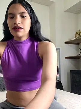 Snapshot of Julieta_Parker chatting on 02-25-26, 05:00 Julieta Parker online show from 02-25-26, 05:00