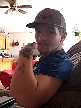 Snapshot of Horus1922 chatting on 02-06-26, 06:55 Horus1922 online show from 02-06-26, 06:55