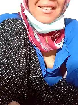 Snapshot of turbanlim07 chatting on 02-19-26, 12:06 turbanlim07 online show from 02-19-26, 12:06