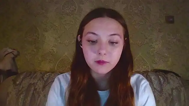 Snapshot of YuniNeko chatting on 02-06-26, 04:21 YuniNeko online show from 02-06-26, 04:21