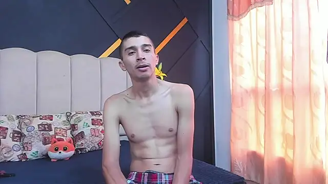 MiaANDrony online show from 02-25-26, 12:59