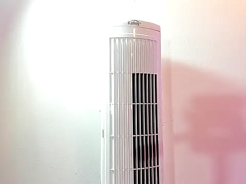 Snapshot of Snover_hot2006 chatting on 03-02-26, 02:25 Snover hot2006 online show from 03-02-26, 02:25